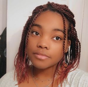 Meet your Posher, Jasmine